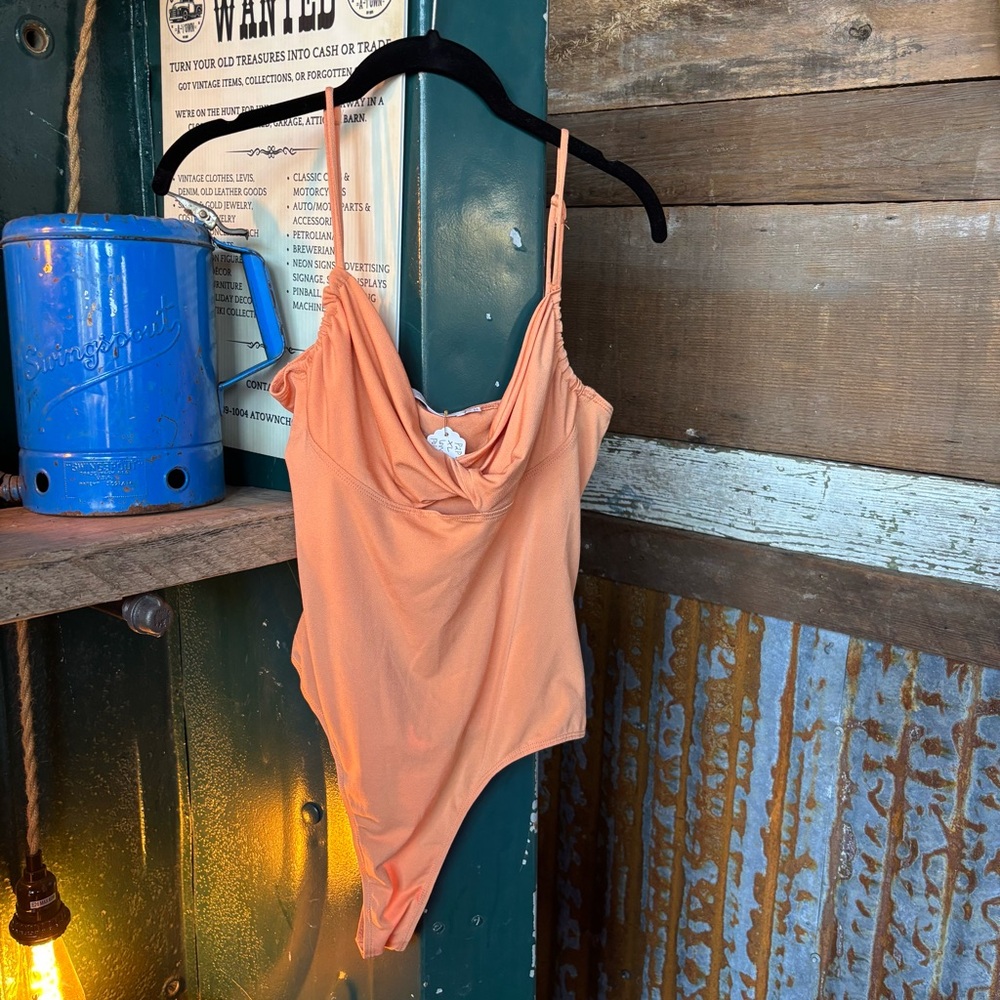 NWOT Astr Apricot bodysuit Size XL